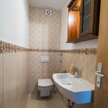 Neda Semesterbostad Šibenik