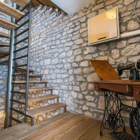 Ferienhaus Holiday Neda *